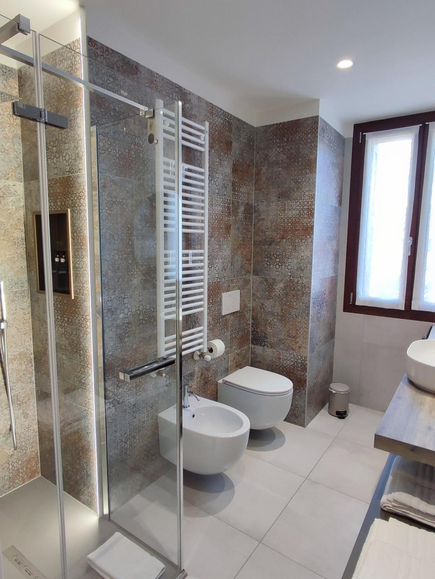 Al Ponte Design Apartment コネリアーノ エクステリア 写真